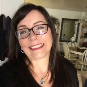 Meet your Posher, Robin